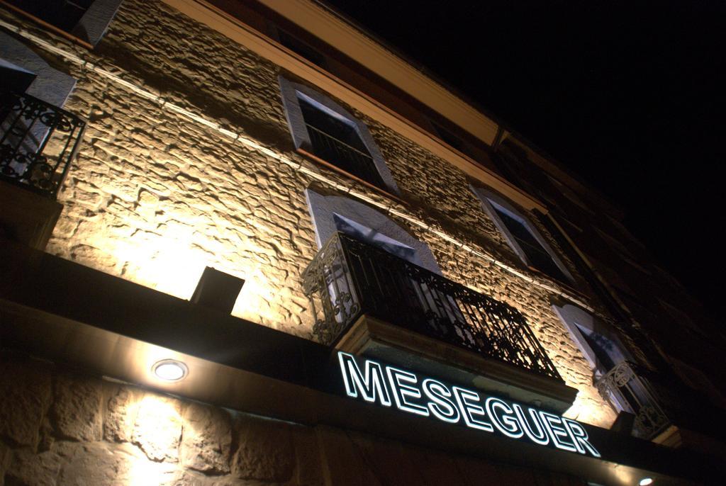 Aparthotel Meseguer Alcañiz Екстериор снимка
